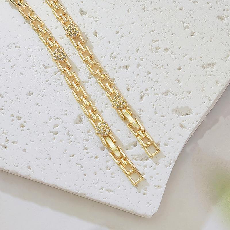 Dainty Heart Link Bracelet