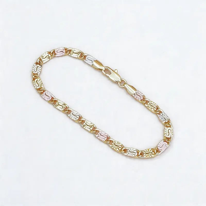 Tri Color Engraved Link Bracelet