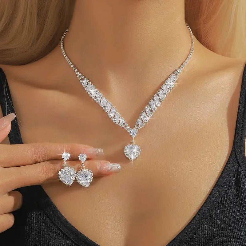 Elegant Heart Drop Jewelry Set