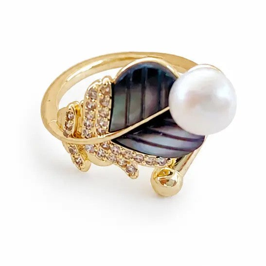 Luxe Pearl Inlay Statement Ring