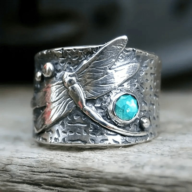 Textured Dragonfly Gemstone Ring