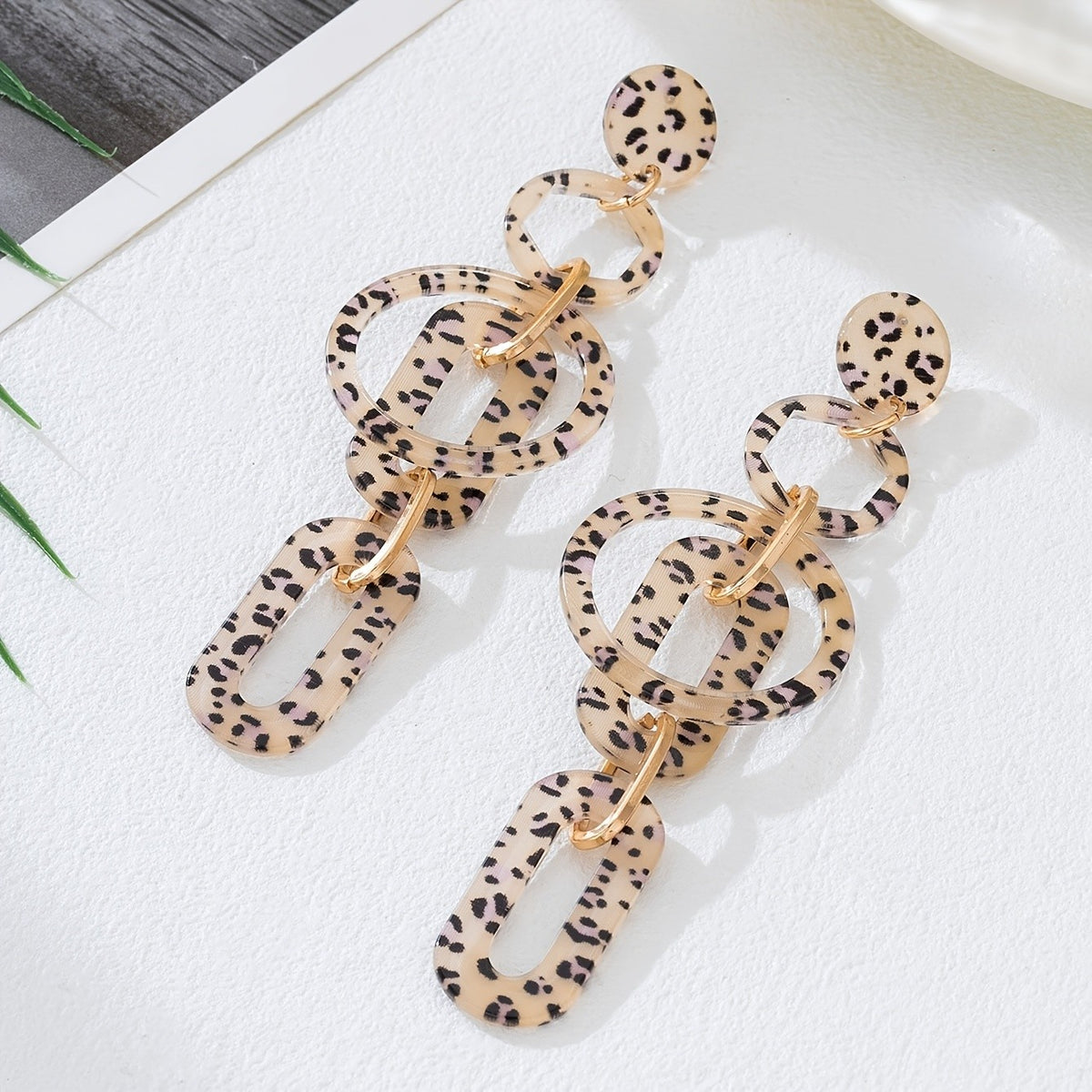 Tortoise Geometric Link Drop Earrings