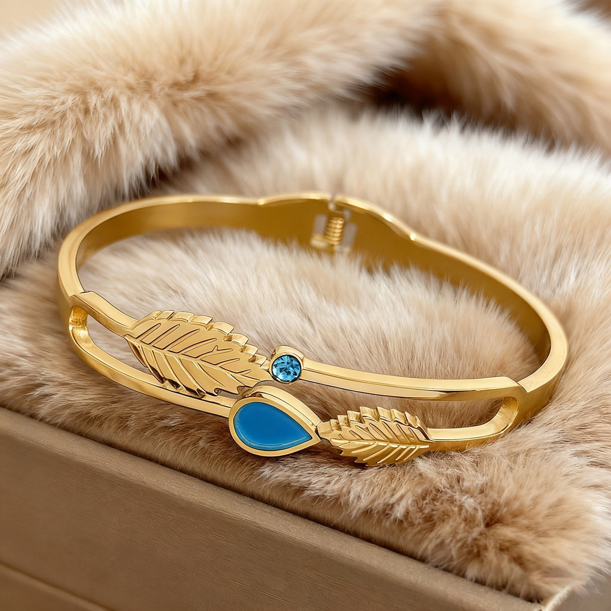 Boho Leaf Blue Gemstone Bracelet