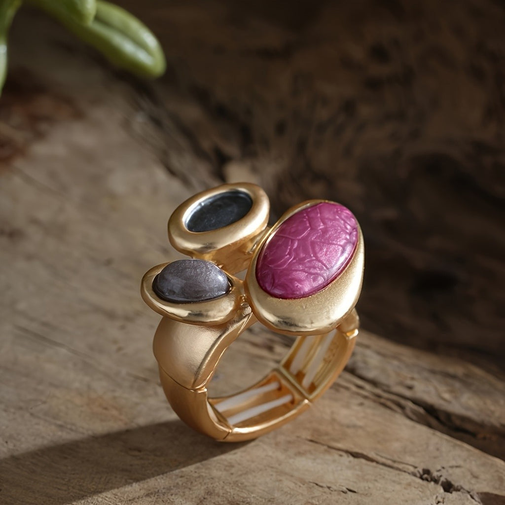 Elegant Geometric Cluster Statement Ring