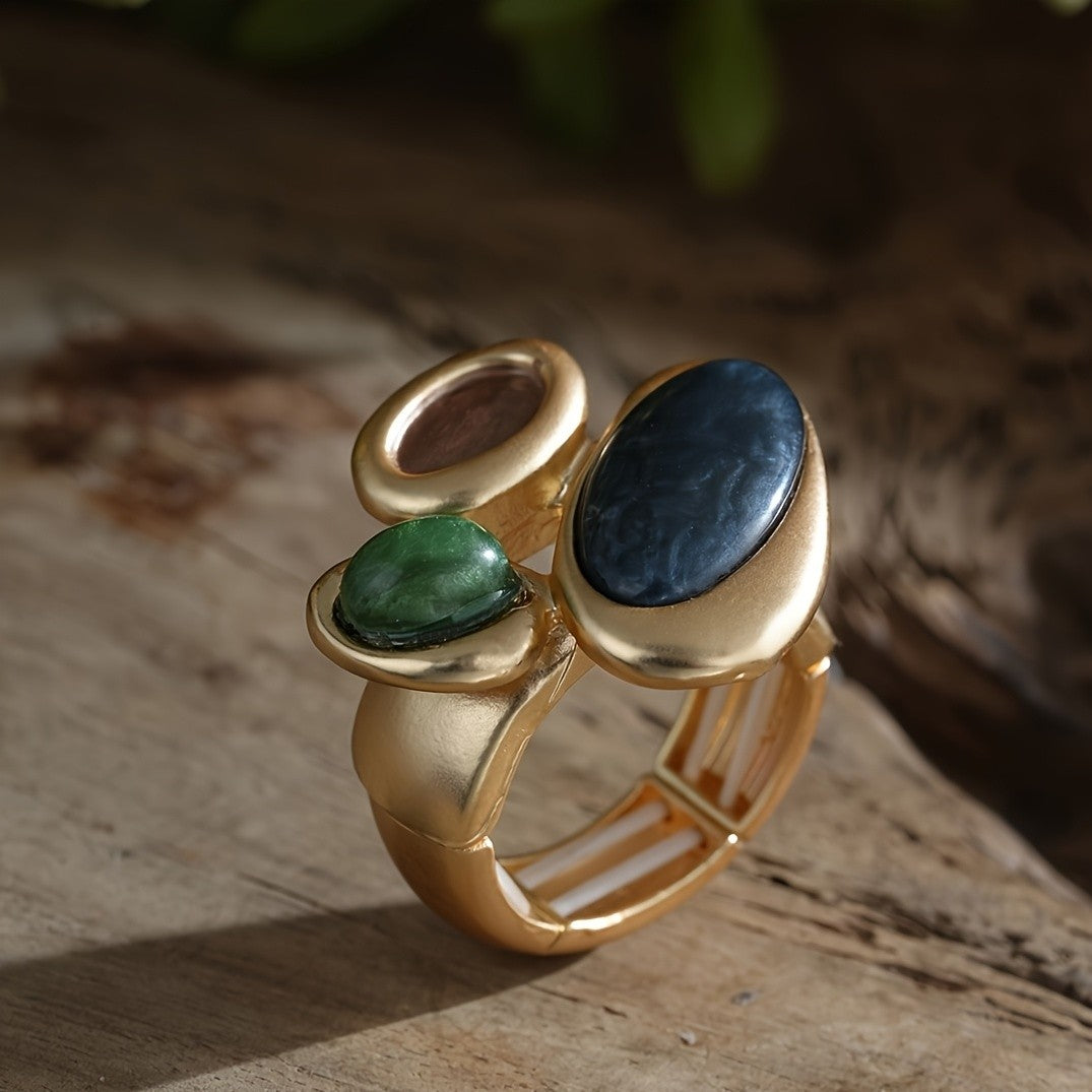 Elegant Geometric Cluster Statement Ring