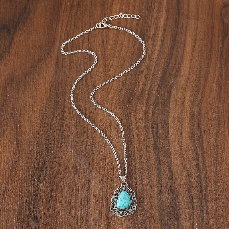 Boho Scalloped Turquoise Pendant Necklace