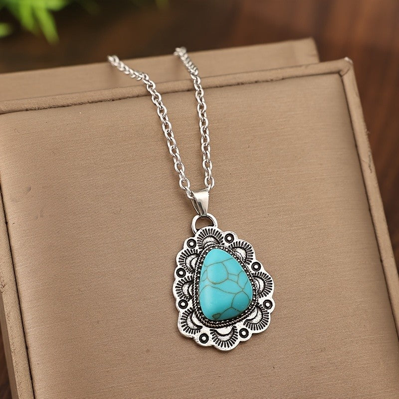 Boho Scalloped Turquoise Pendant Necklace