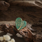 Elegant Filigree Heart Statement Ring