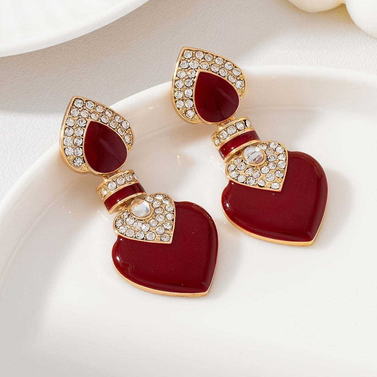 Retro Black Heart Drop Earrings