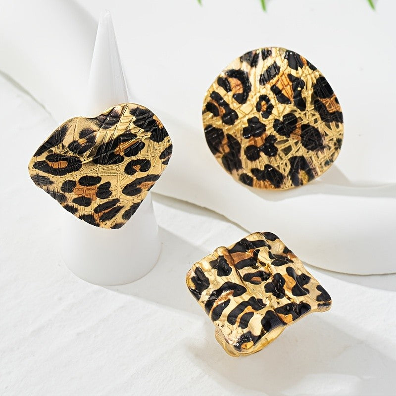 Bold Leopard Print Ring Set