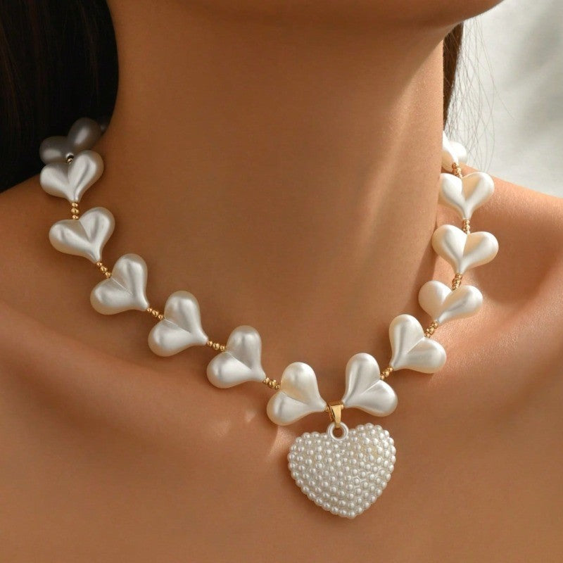 Romantic Heart Link Pearl Necklace