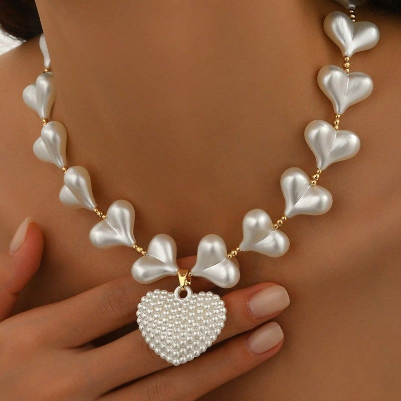 Romantic Heart Link Pearl Necklace